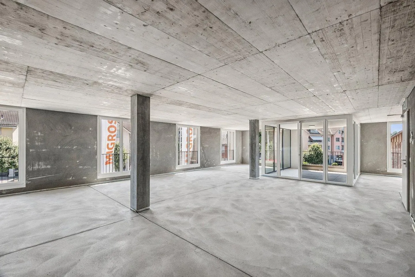 Spazio ufficio luminoso in nuova costruzione - ideale per consulenze, studi o servizi - Foto 5 di 7