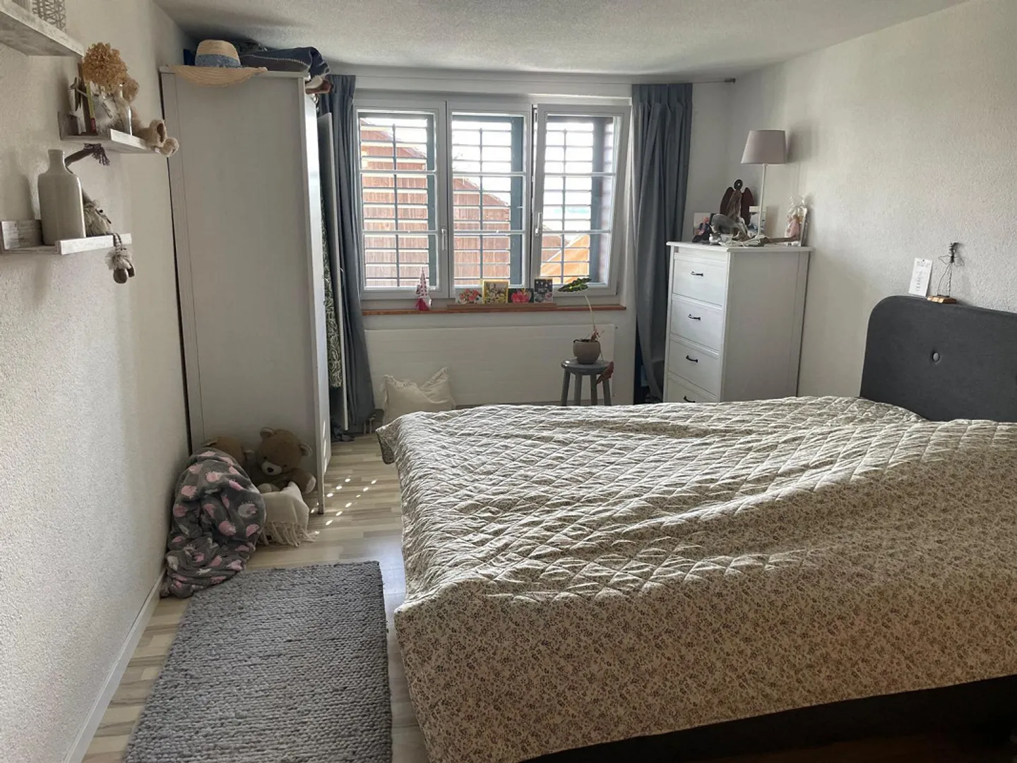 3.5-room apartment with balcony and private garden - Photo 5 of 9
