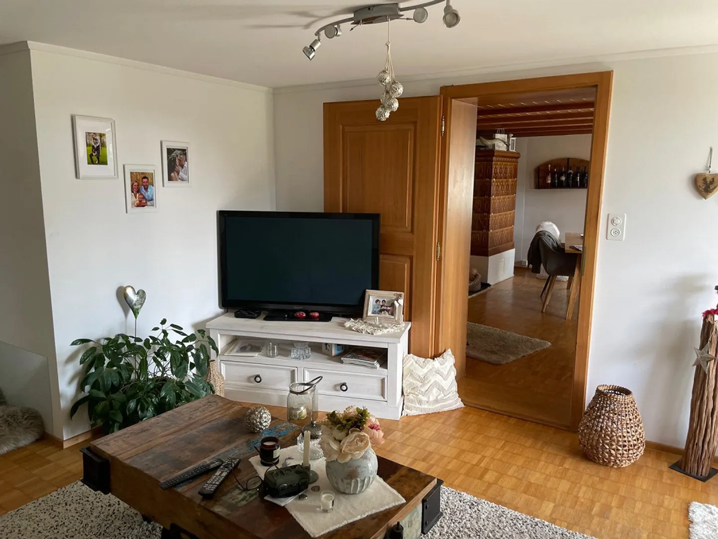 3.5-room apartment with balcony and private garden - Photo 7 of 9