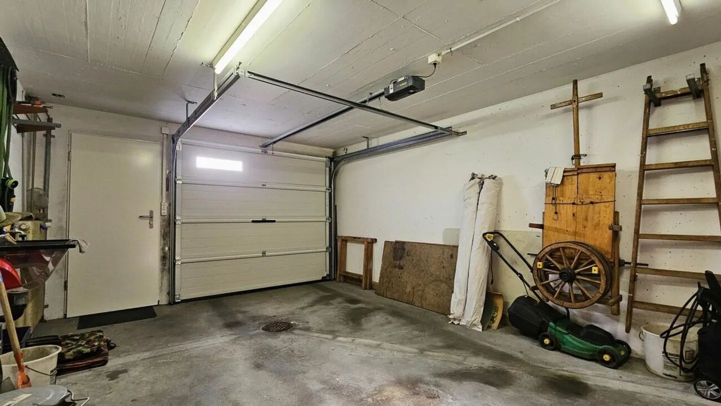 Detached single-family house with beautiful garden - Photo 12 of 12