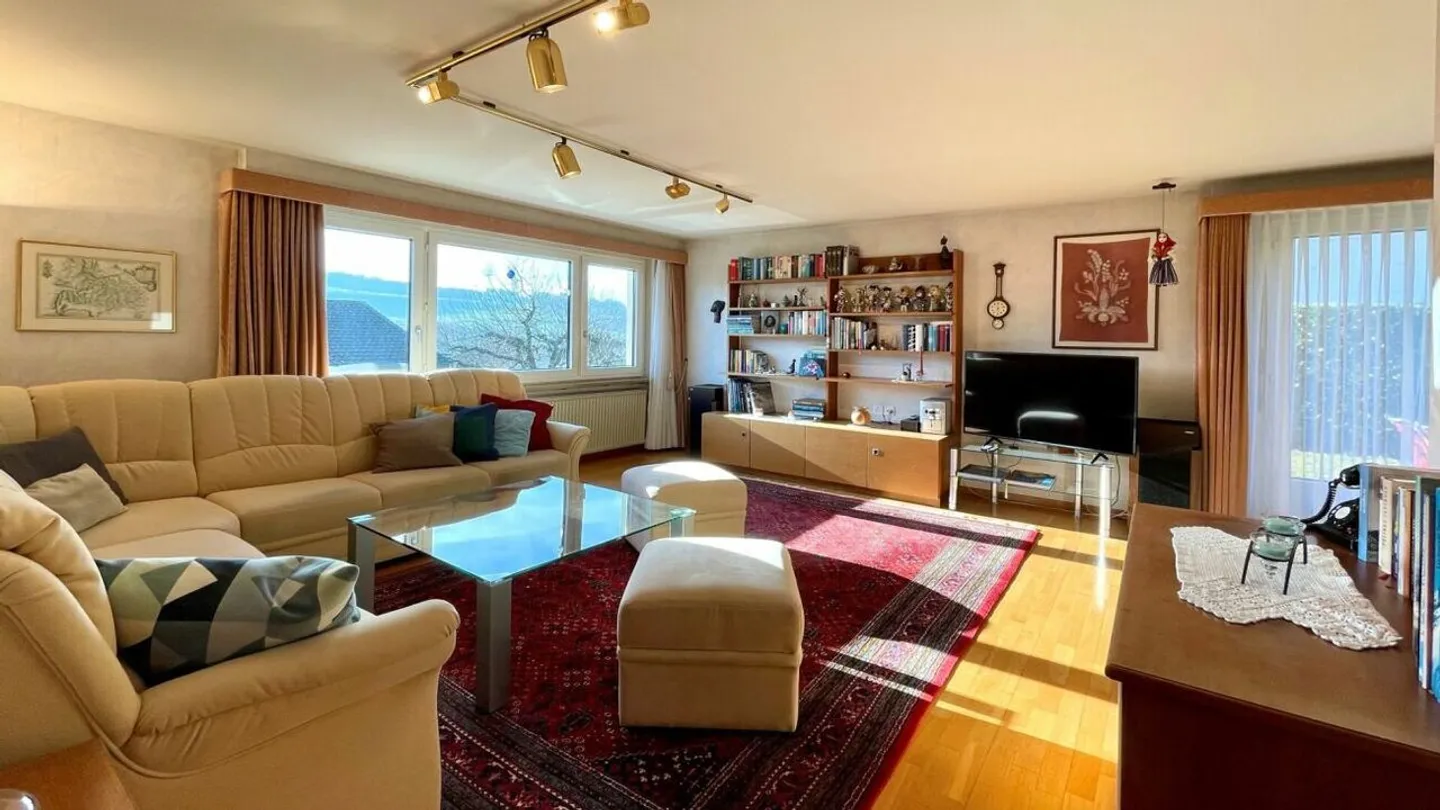 Detached single-family house with beautiful garden - Photo 6 of 12