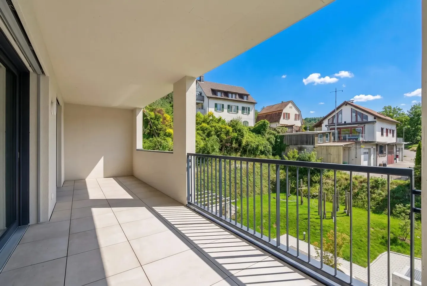 Appartamento moderno con vista verde - Foto 11 di 13