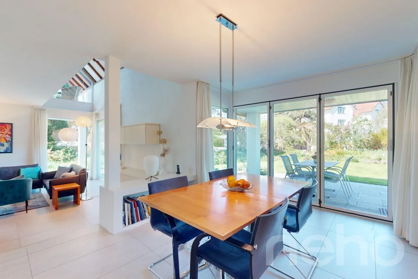 Affascinante casa unifamiliare di 7,5 stanze con grande giardino a Langnau a. - Foto 8 di 13