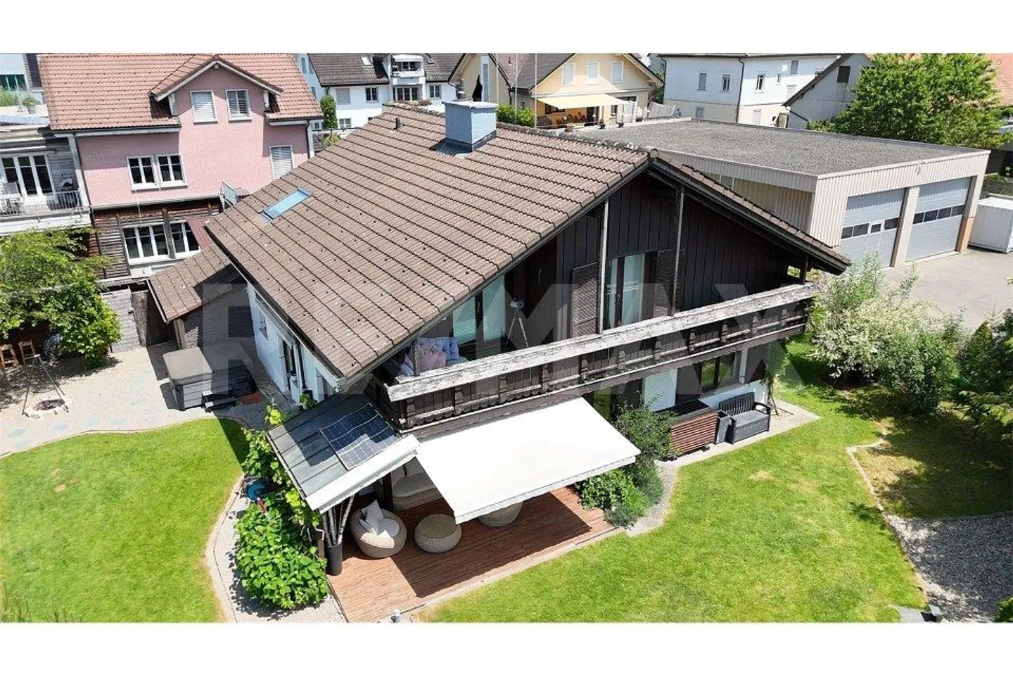 Casa unifamiliare con giardino a partire da CHF 990'000.- / Acquista subito per CHF... - Foto 2 di 13