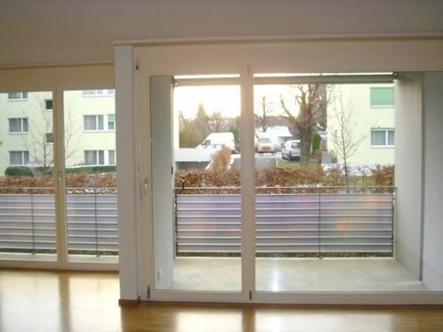 Appartement sous les combles dans un emplacement ensoleillé avec une grande terrasse - Photo 3 sur 9