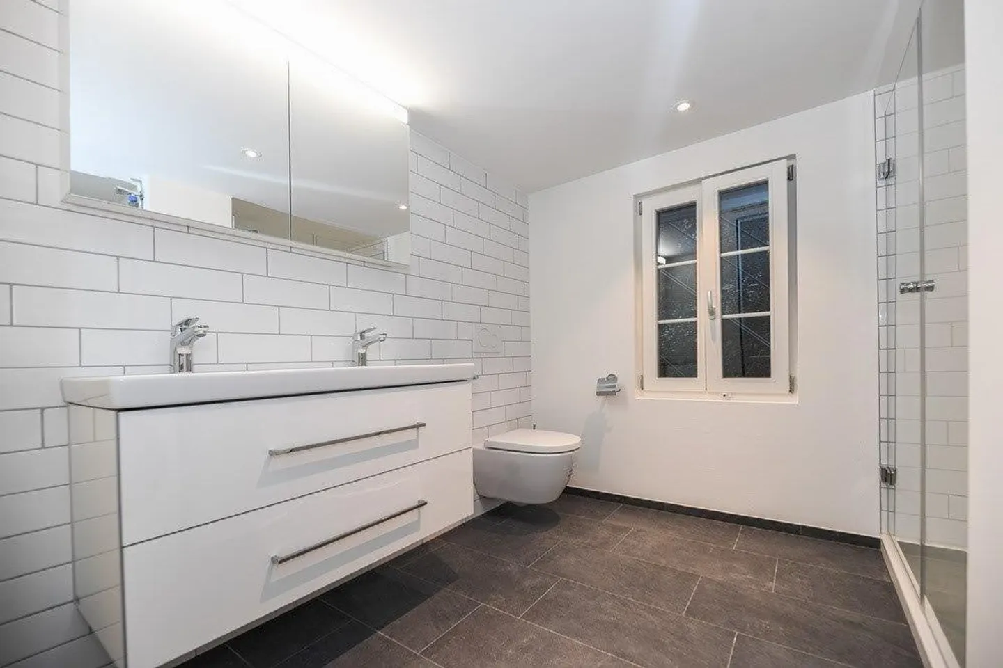 Appartement 2.5 pièces - Photo 4 sur 8