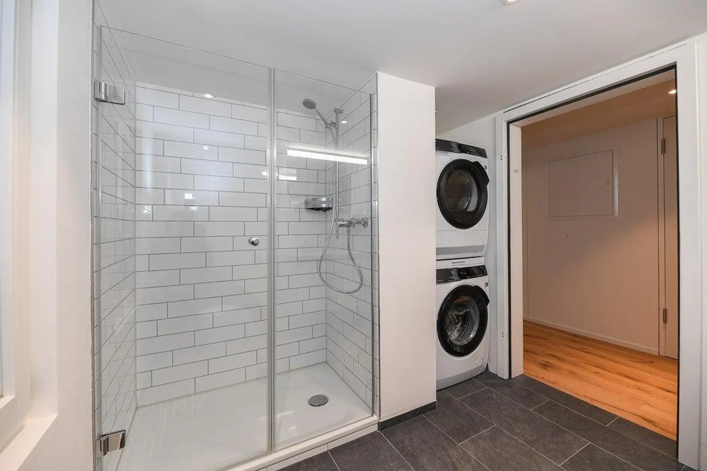 Appartement 2.5 pièces - Photo 5 sur 8