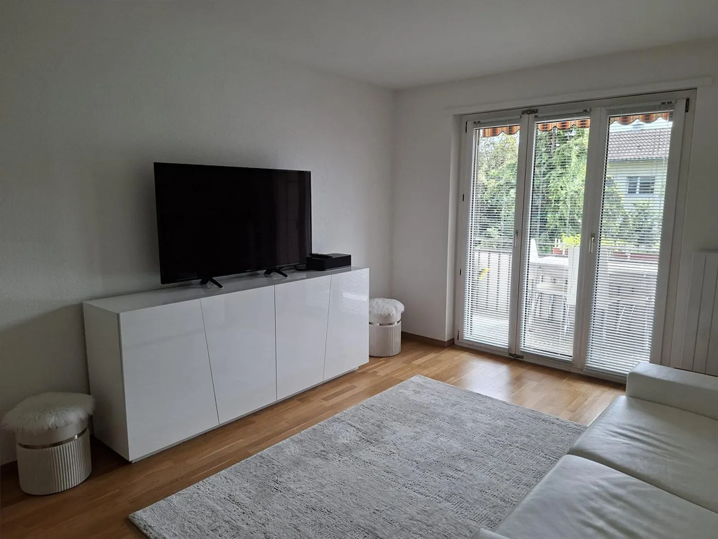 Helle 4.5-Zimmer-Wohnung in Dübendorf - Foto 3 von 14