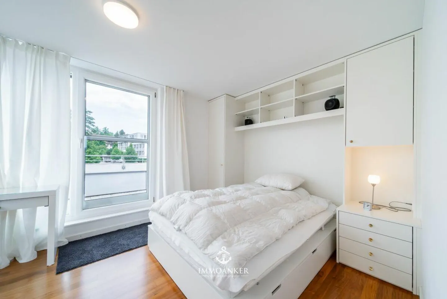 Il comfort abitativo urbano incontra un'oasi di benessere privata - Foto 10 di 13