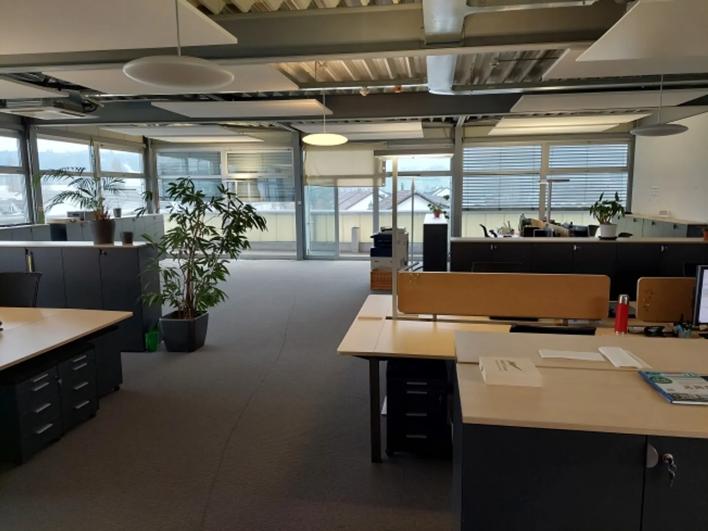 Geräumiges Büro in Kaiseraugst - Foto 2 von 12