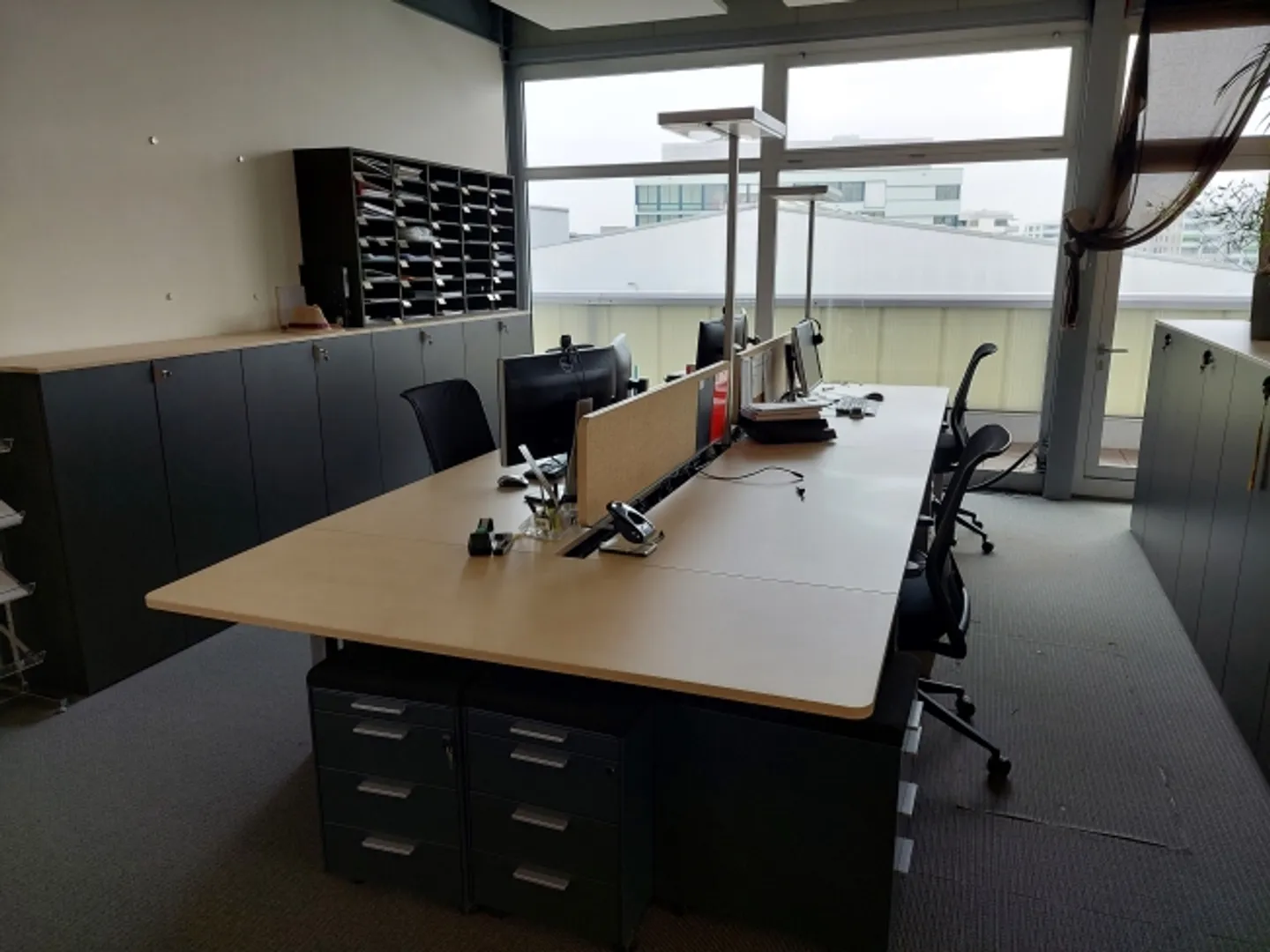 Geräumiges Büro in Kaiseraugst - Foto 3 von 12