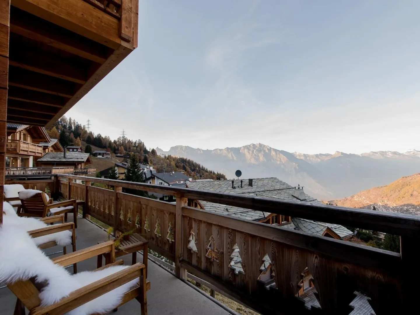 Luxuriöses 5-Zimmer-, 4-Bad-Ski-In/Ski-Out-Chalet mit atemberaubendem Blick - Foto 7 von 13