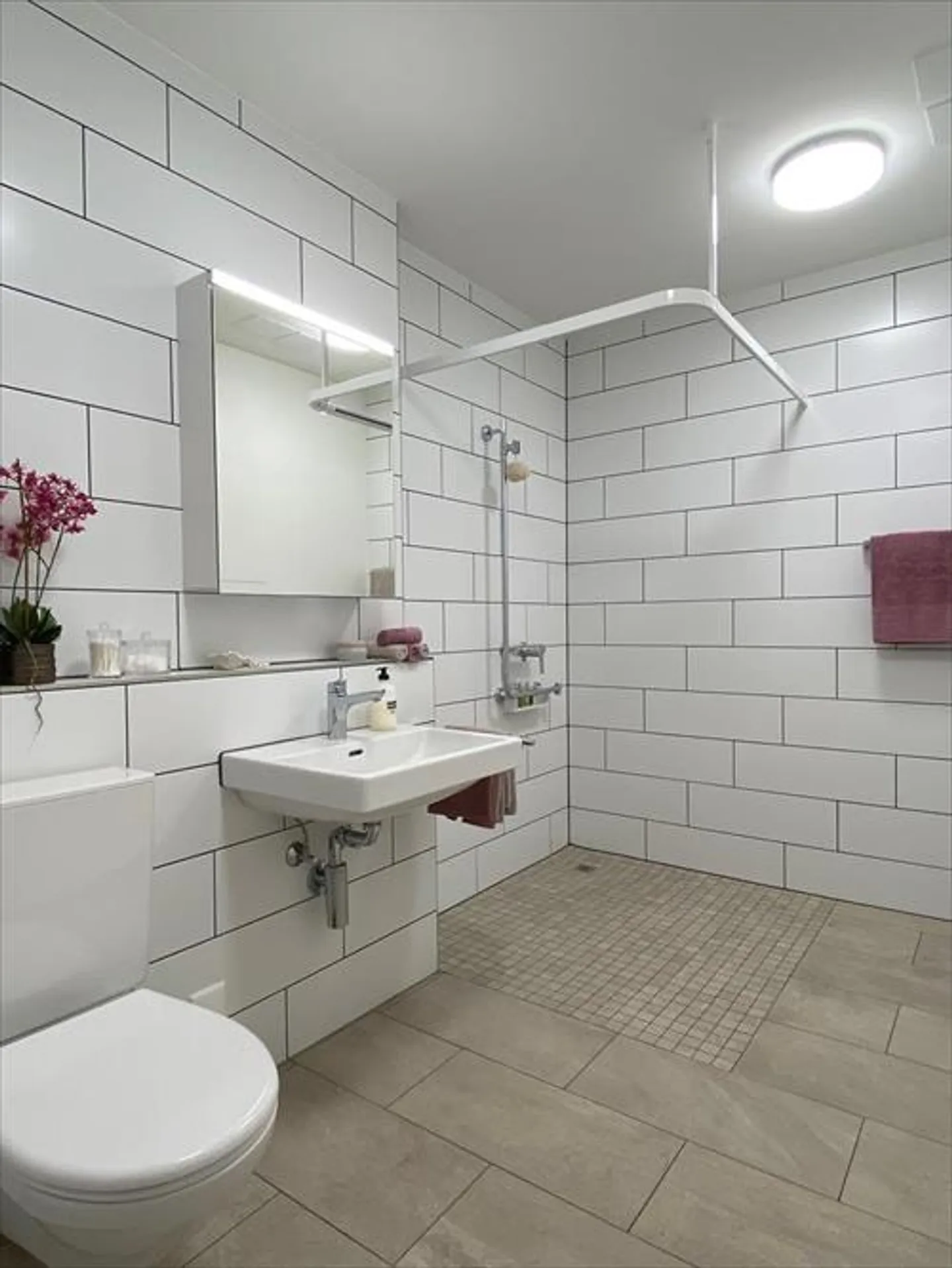 Barrier-free living - Photo 5 of 5