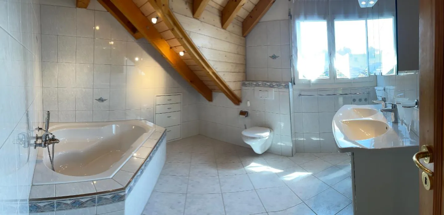 Casa a terrazza con 6 camere - Foto 5 di 5