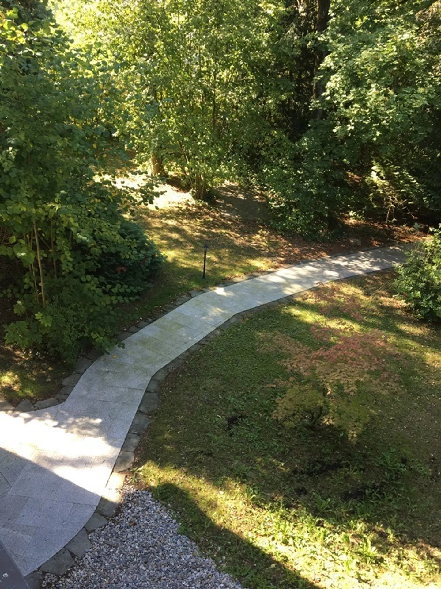 Charmante appartement 2.0 pièces avec terrasse couverte - Photo 6 sur 6