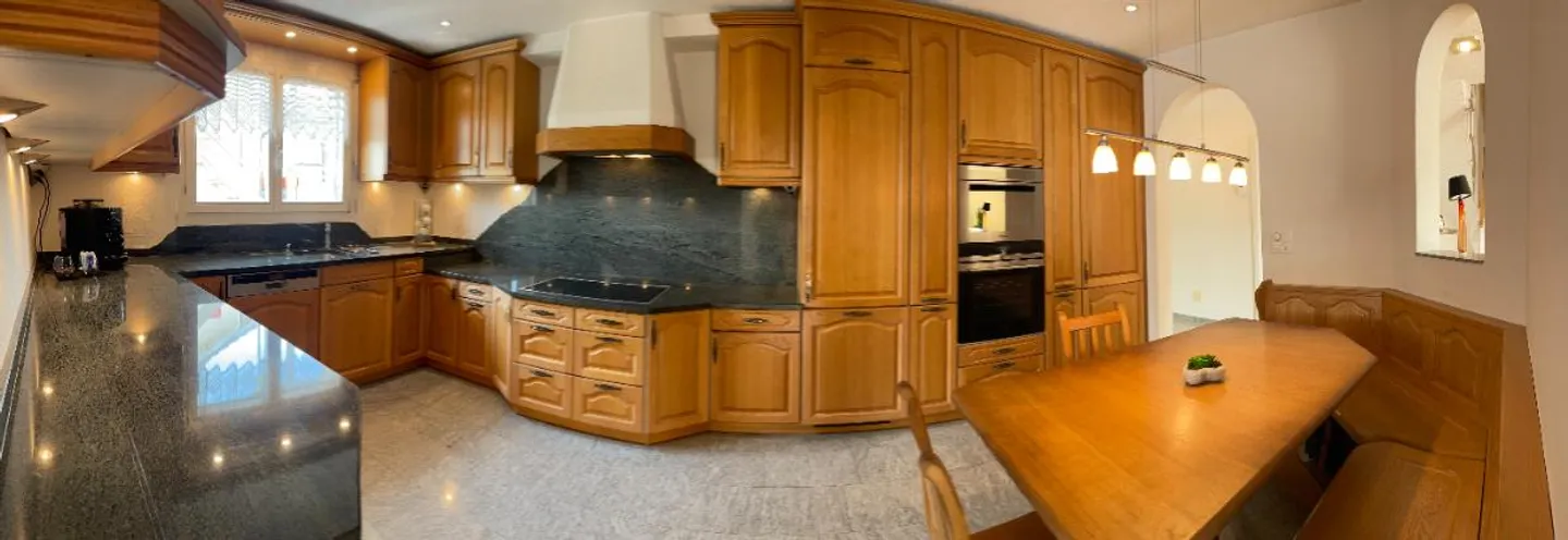 Casa a terrazza con 6 camere - Foto 4 di 5