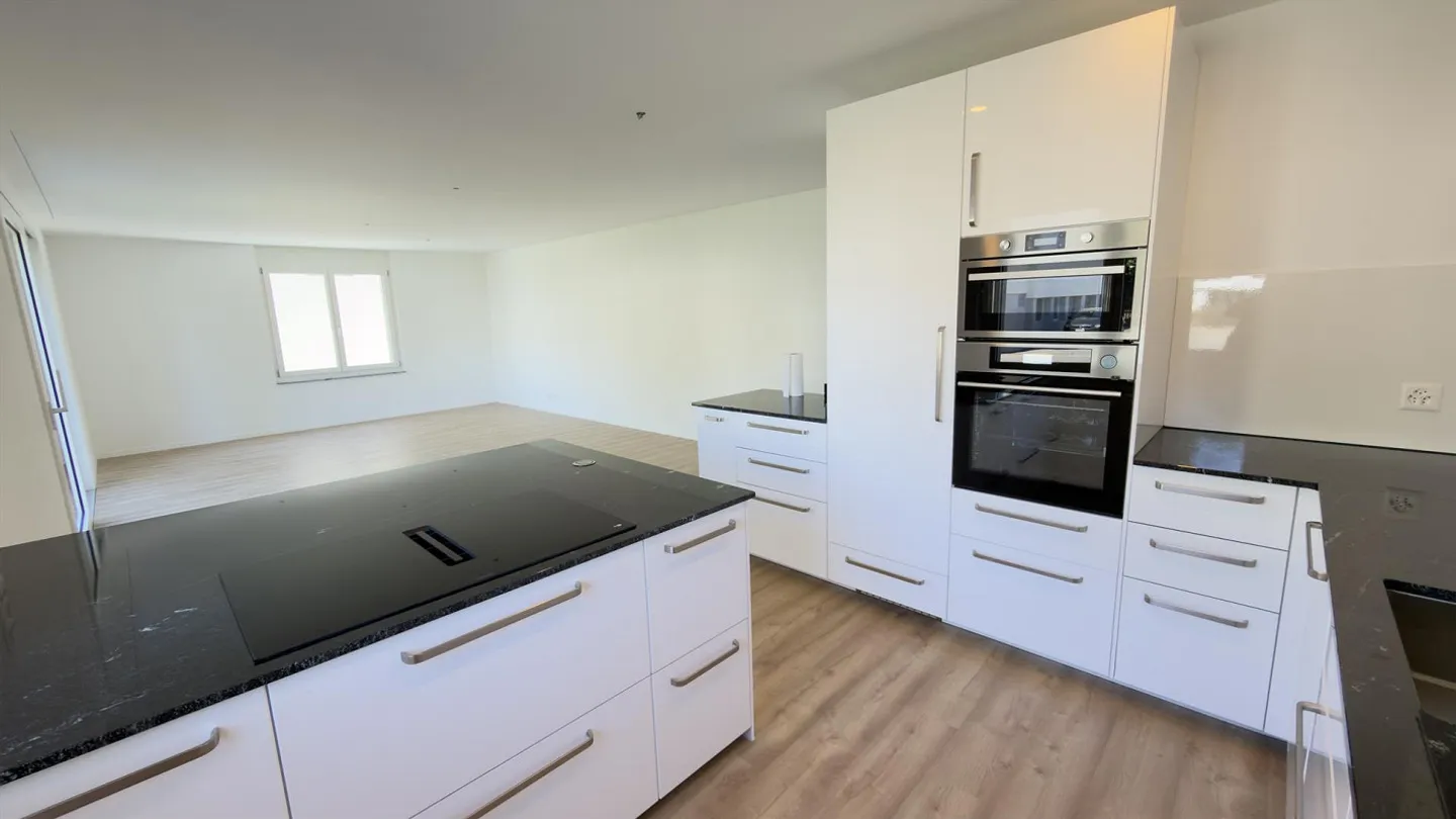 Luxurious Garden Apartment - Photo 19 of 24