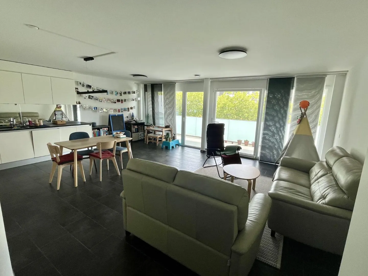 Ateliers - Appartement avec 3.5 pièces - Photo 2 sur 8