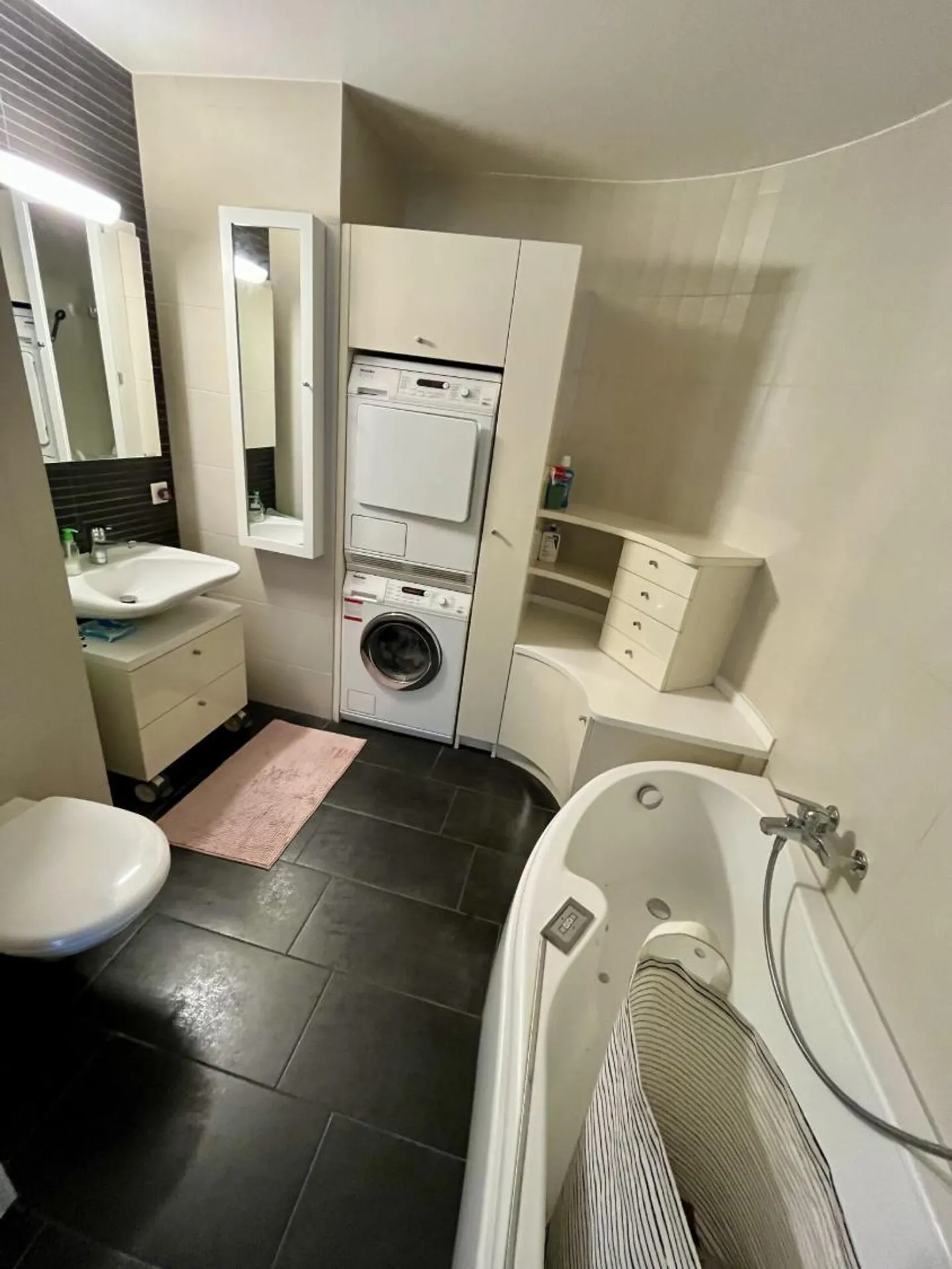 Ateliers - Appartement avec 3.5 pièces - Photo 6 sur 8