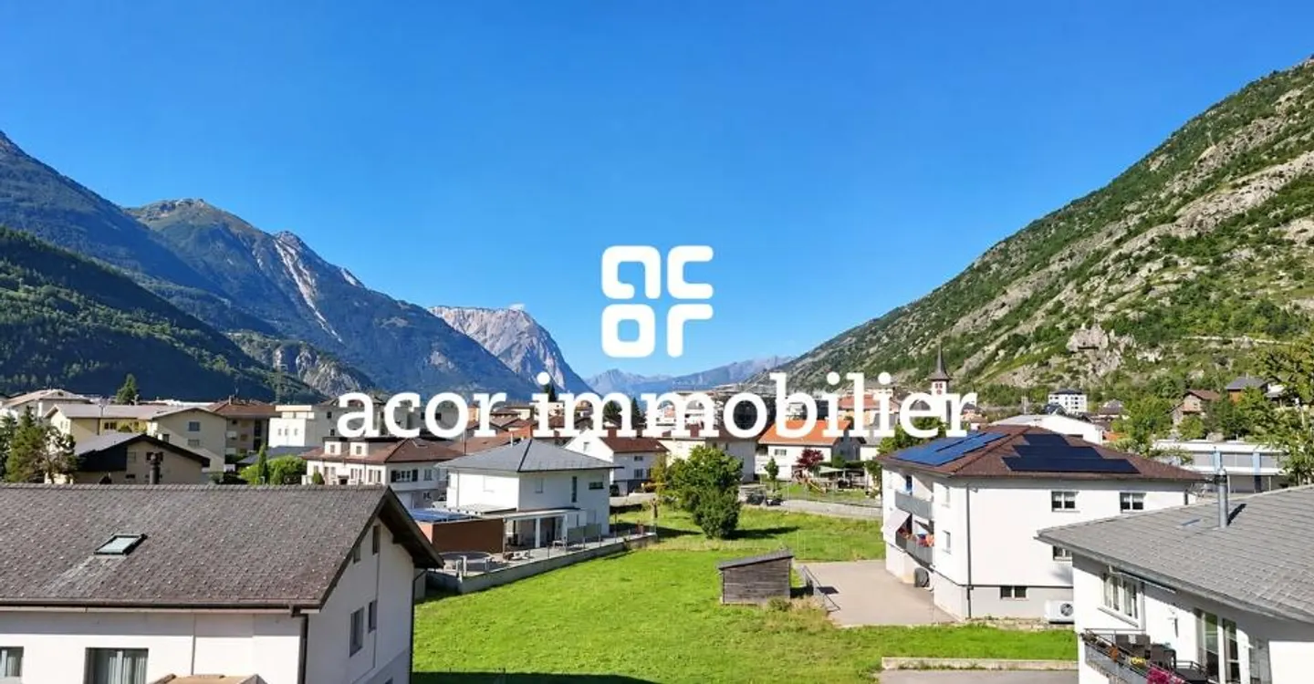 Stunning Attique with Alpine Views - Photo 1 of 5