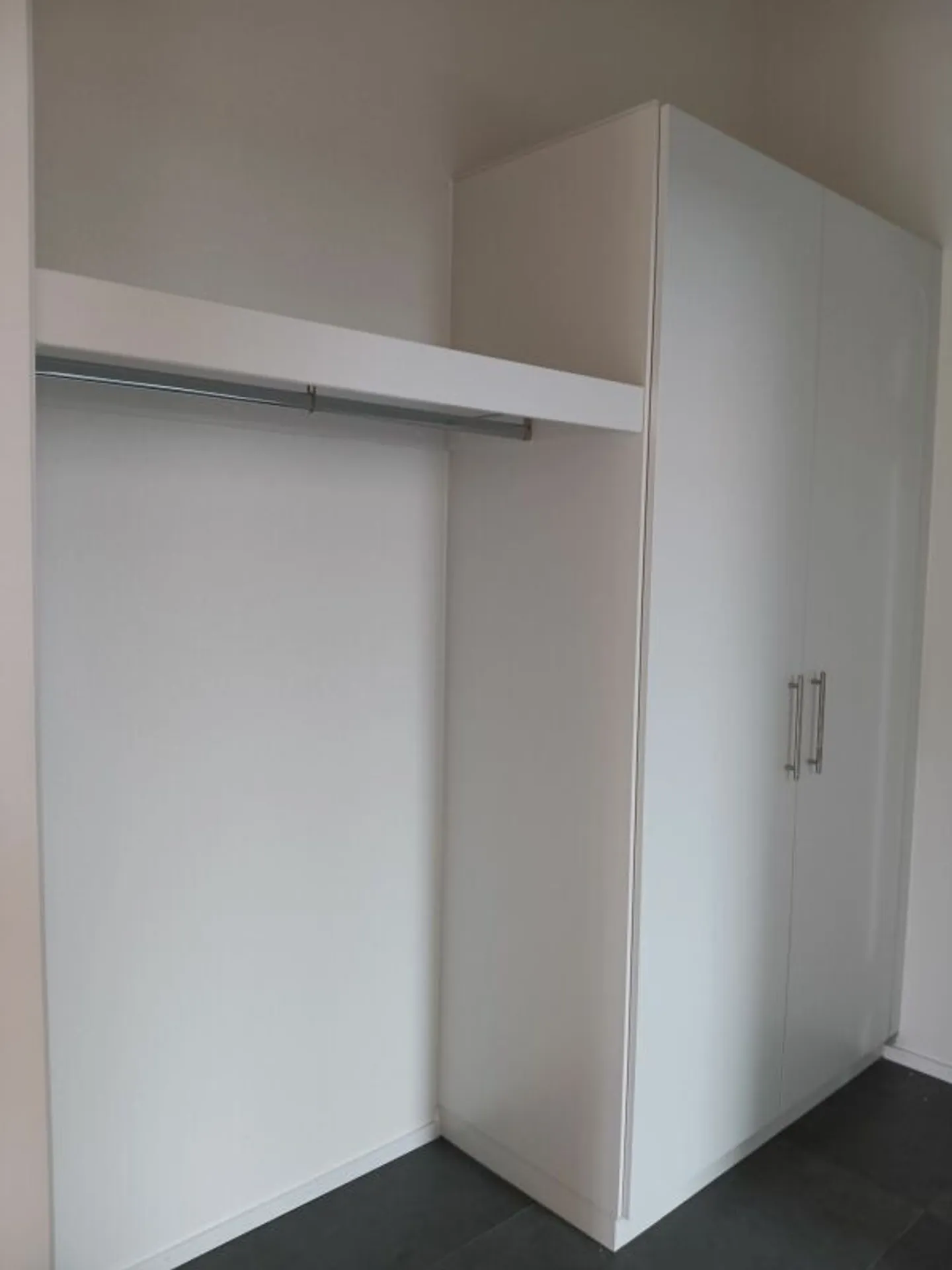 Dreamlike 5.5-room penthouse apartment with gallery in the new development "Hübsche Mätteli" in a quiet and central location - Photo 2 of 13