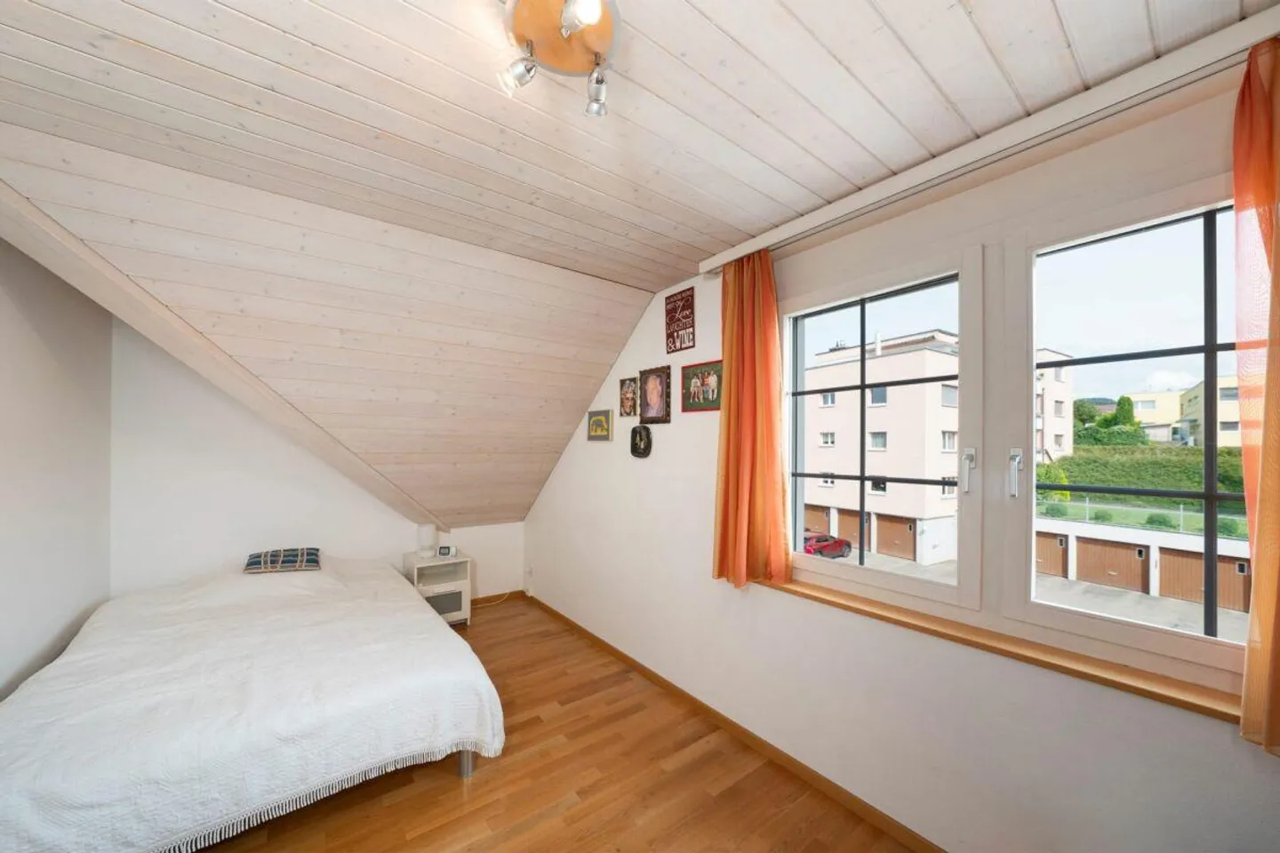 Tolles Gesamtpaket zu fairem Preis - Wohnung mit grossem Hobbyraum - Foto 9 von 11