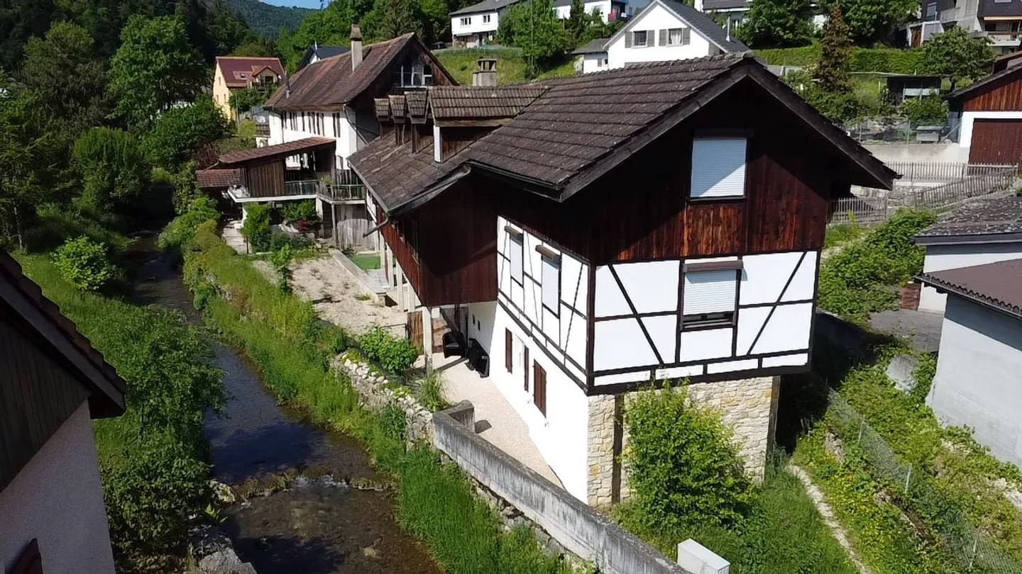Edificio anglo-normanno ristrutturato - Foto 4 di 19