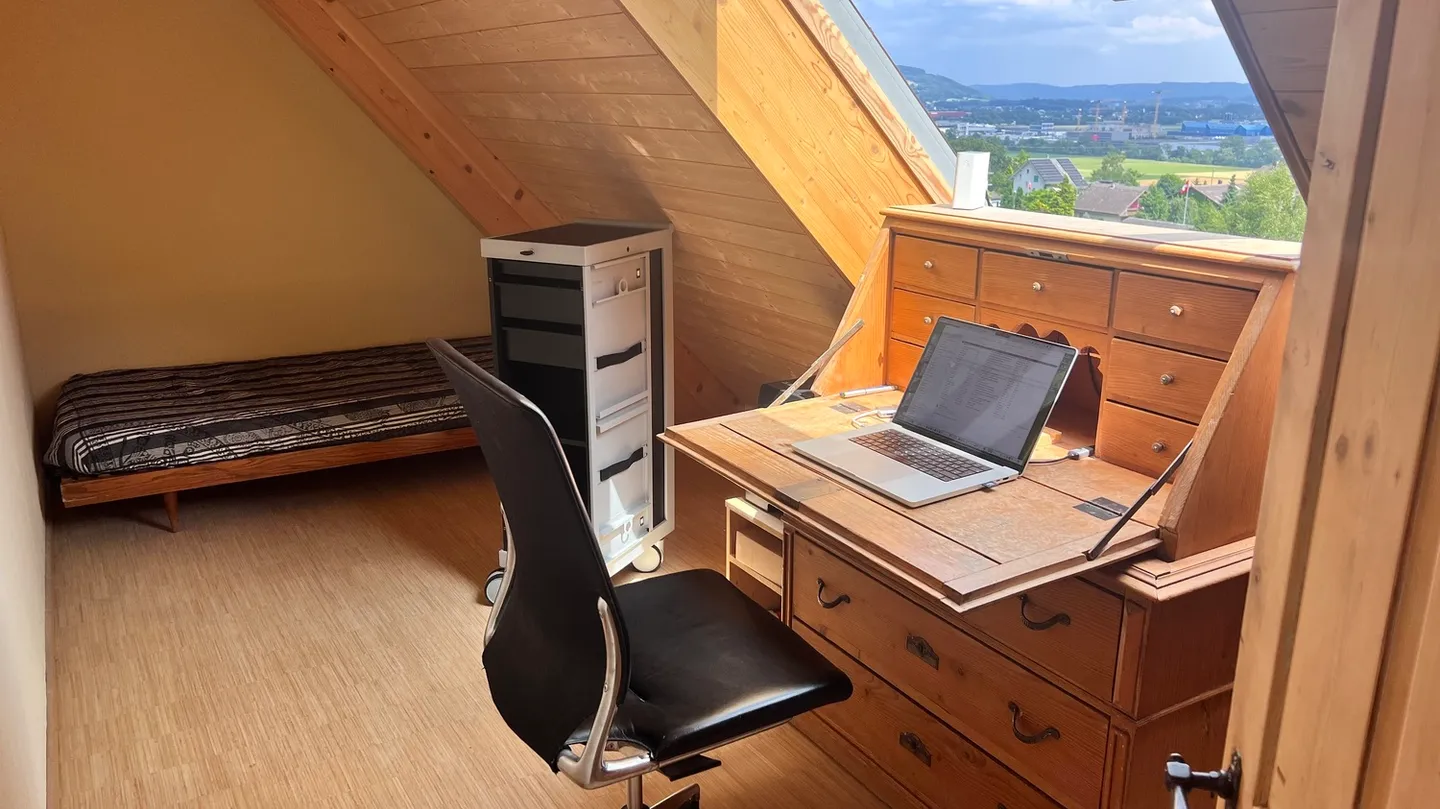 3½ ZI-WOHNUNG IN OBERBUCHSITEN (SO), MÖBLIERT - Foto 4 von 10