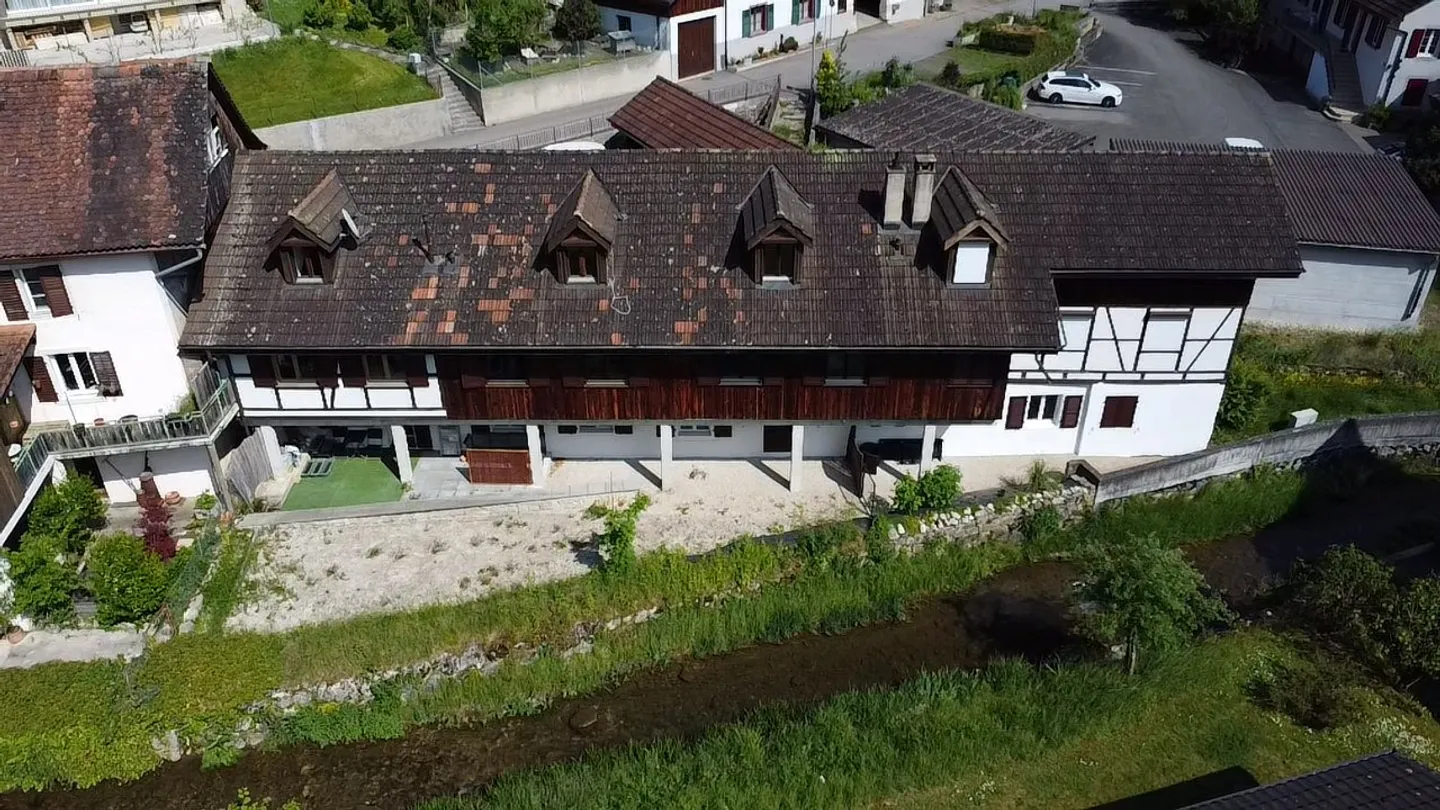 Edificio anglo-normanno ristrutturato - Foto 7 di 19