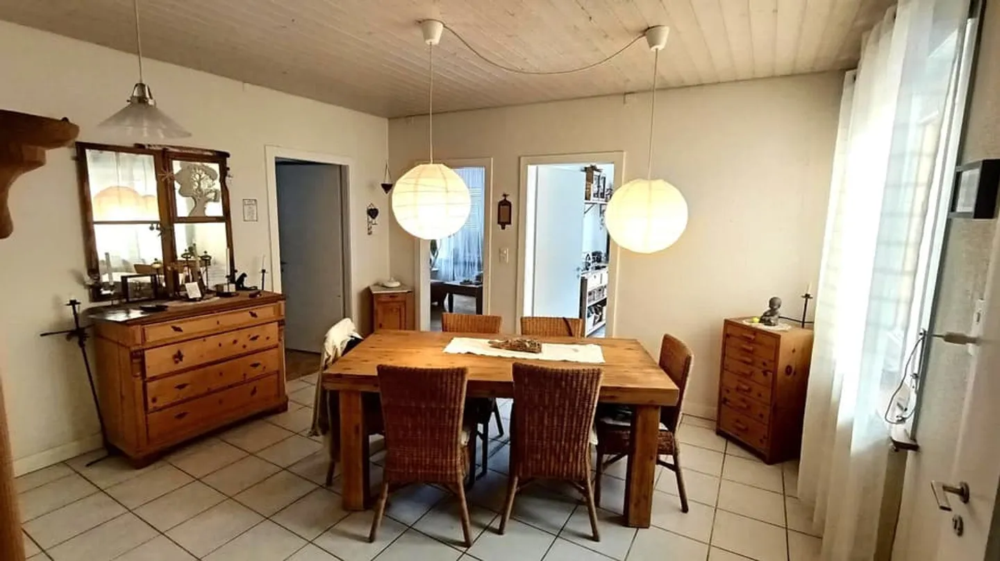 Pretty villa composed of 2 apartments with expansion potential - Photo 4 of 13