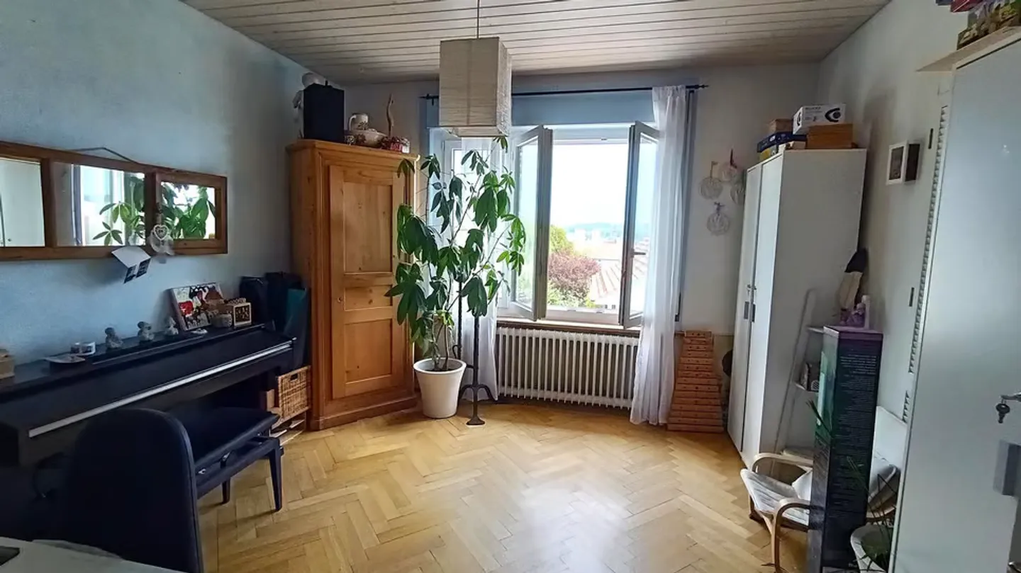 Pretty villa composed of 2 apartments with expansion potential - Photo 6 of 13