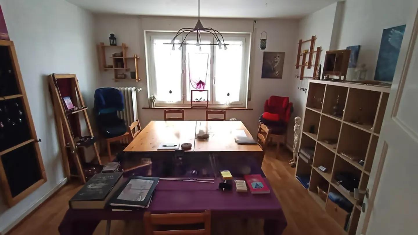 Pretty villa composed of 2 apartments with expansion potential - Photo 12 of 13
