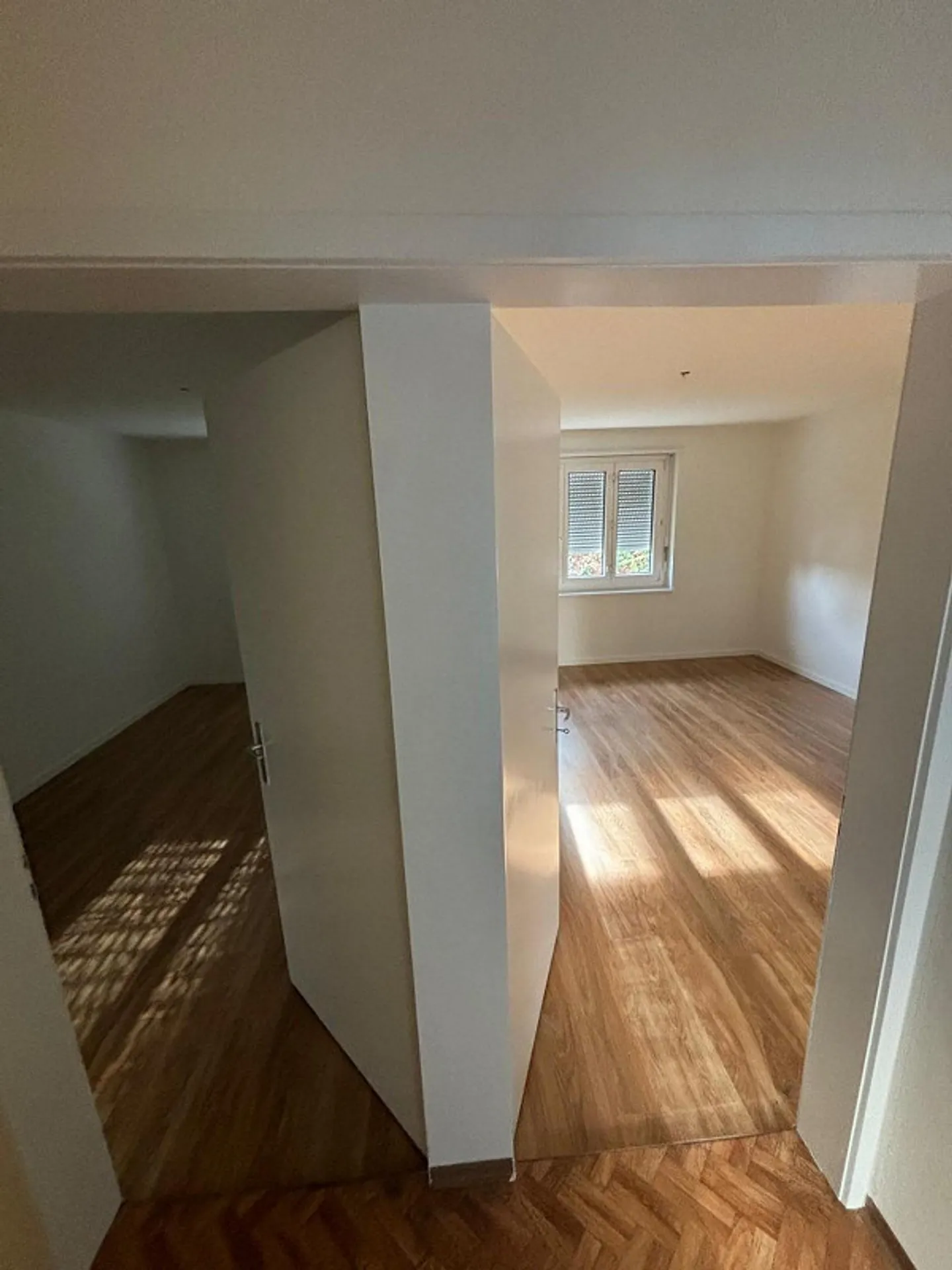 Bright 4-room apartment freshly painted, green surroundings - Photo 6 of 8