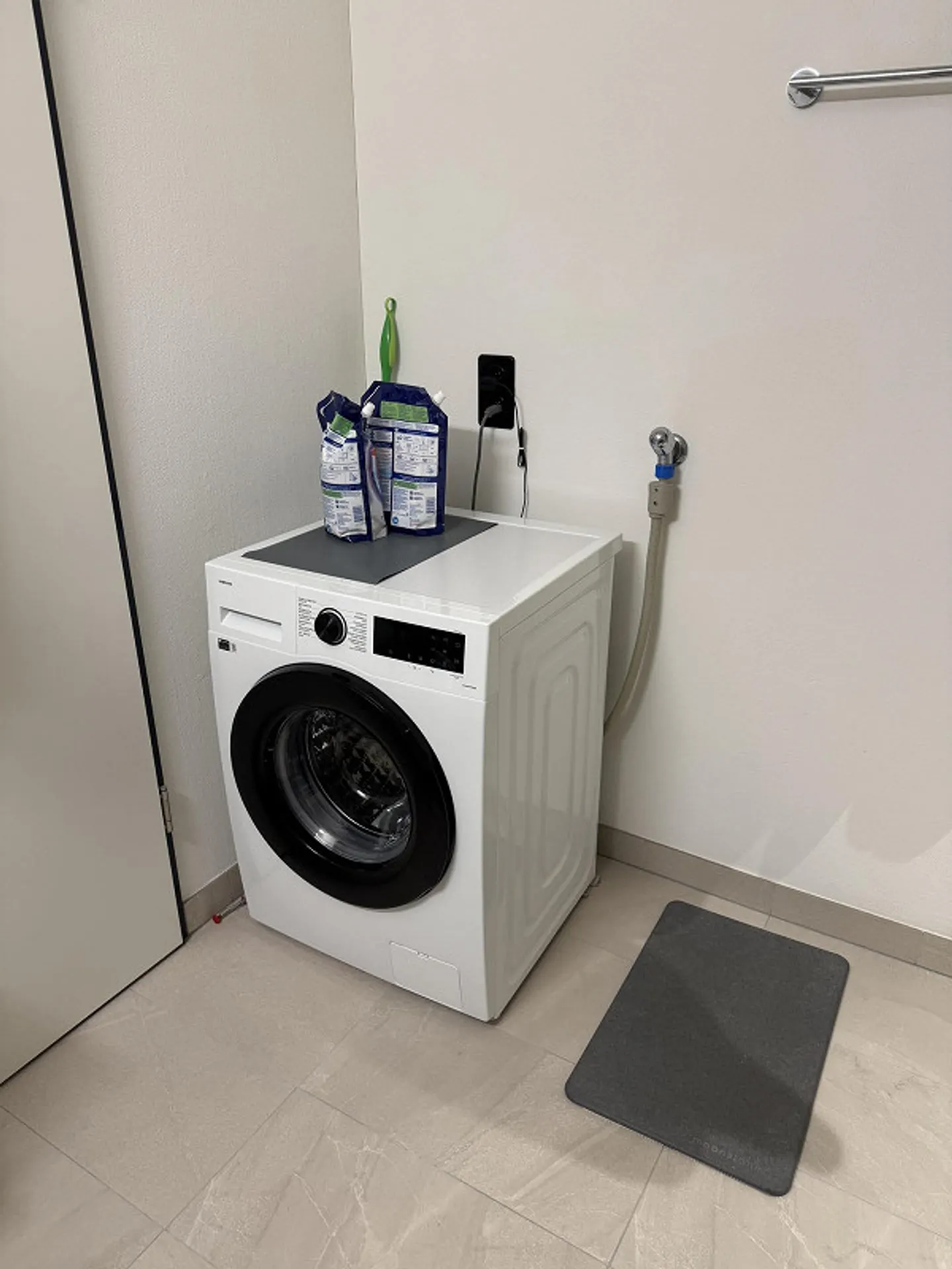 Appartamento moderno 3.5 stanze - Foto 4 di 9