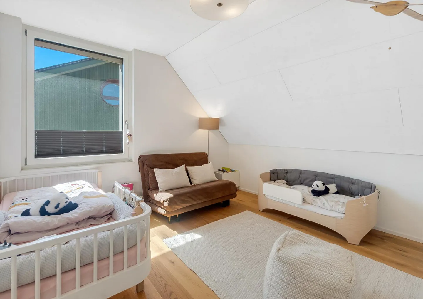 Modern Maisonette for Individual Life Concepts - Photo 3 of 8