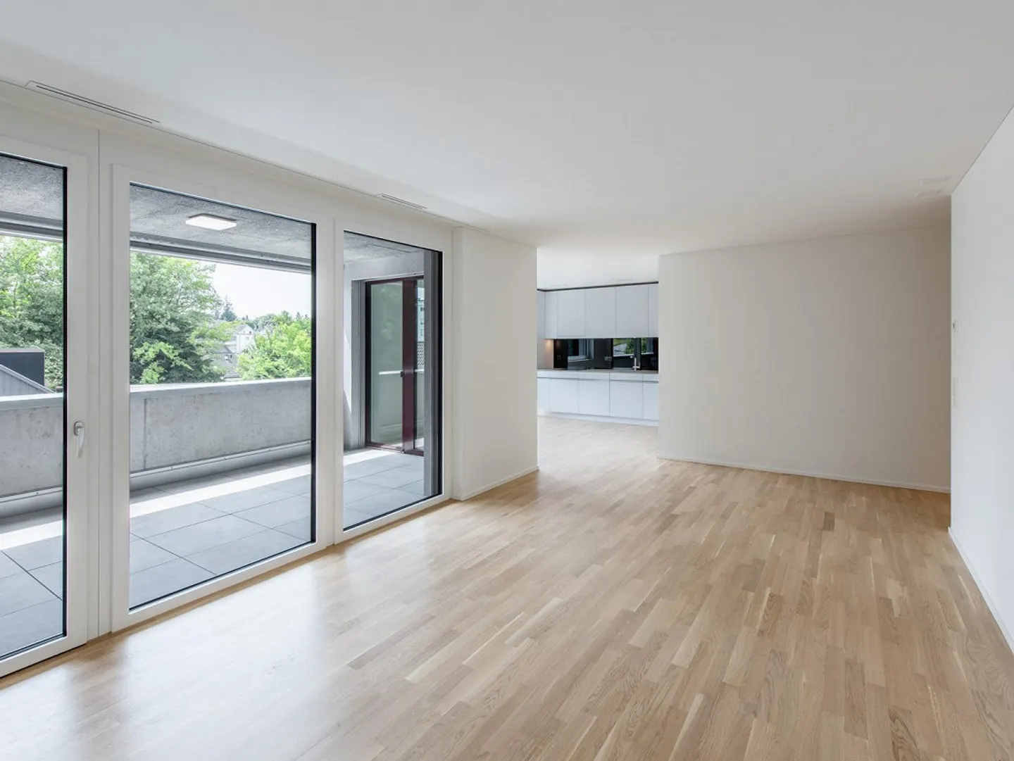 Looking for a new tenant – modern 2.5-room apartment with large terrace in the heart of Frauenfeld - Photo 2 of 5