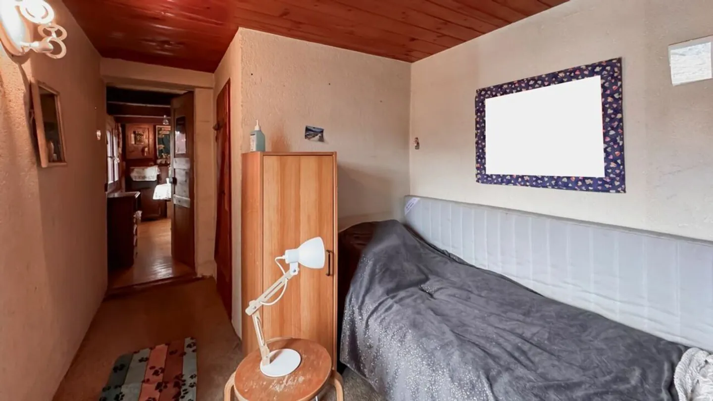 Dorfhaus mit 4,5 Zimmern, über 3 Ebenen. - Foto 7 von 11