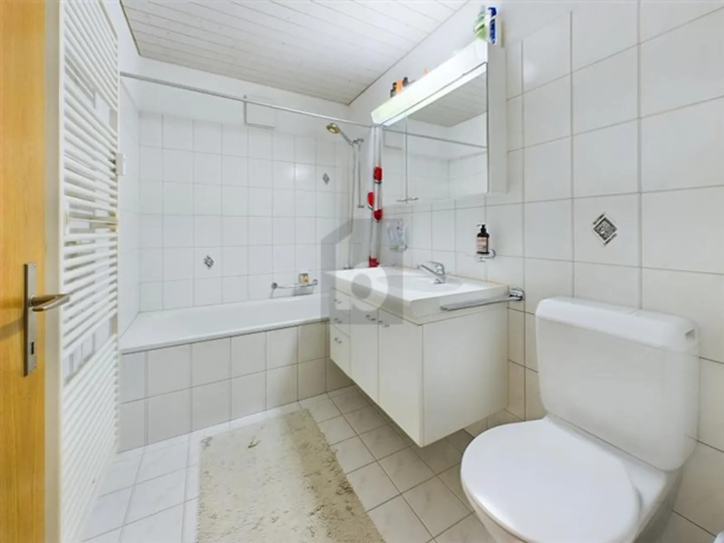 Charmante Wohnung mit Balkon - Foto 3 von 6