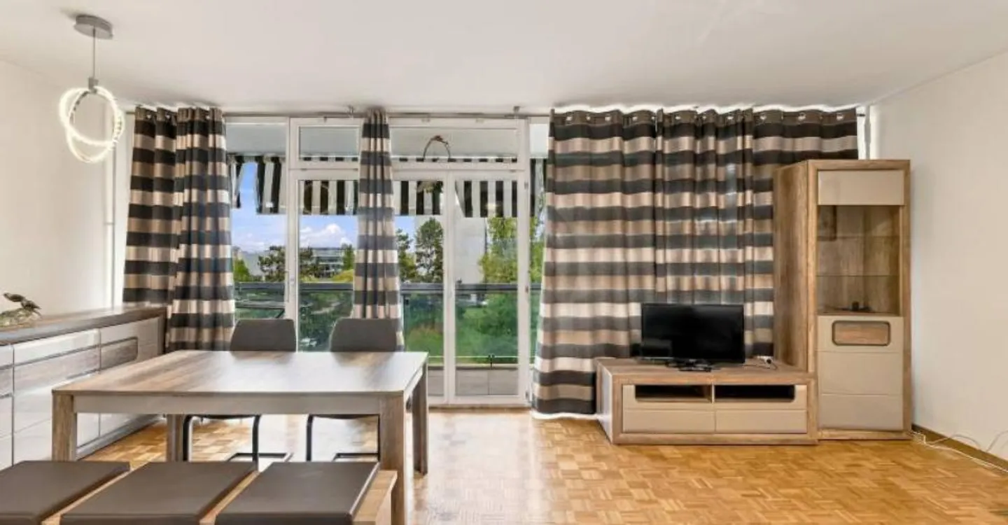 Appartement Charmant à Meyrin - Photo 3 sur 11