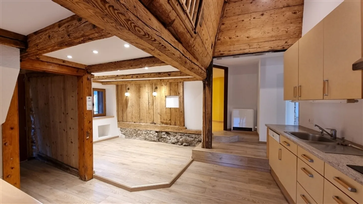 6.5 pièces Maison de village à vendre à Saint-Légier-La Chiésaz (Saint-Légier-La Chiésaz, Suisse) - Photo 3 sur 15