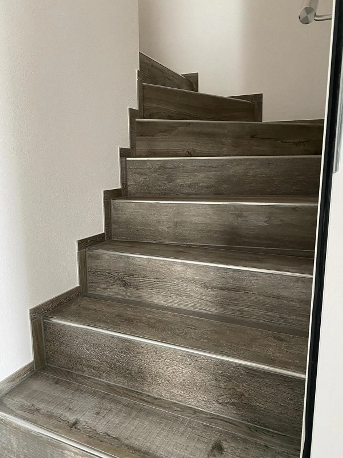 Moderne und grosse 4.5-Zimmer-Neubauwohnung mit ca. 200 m² Wohnfläc... - Foto 8 von 13