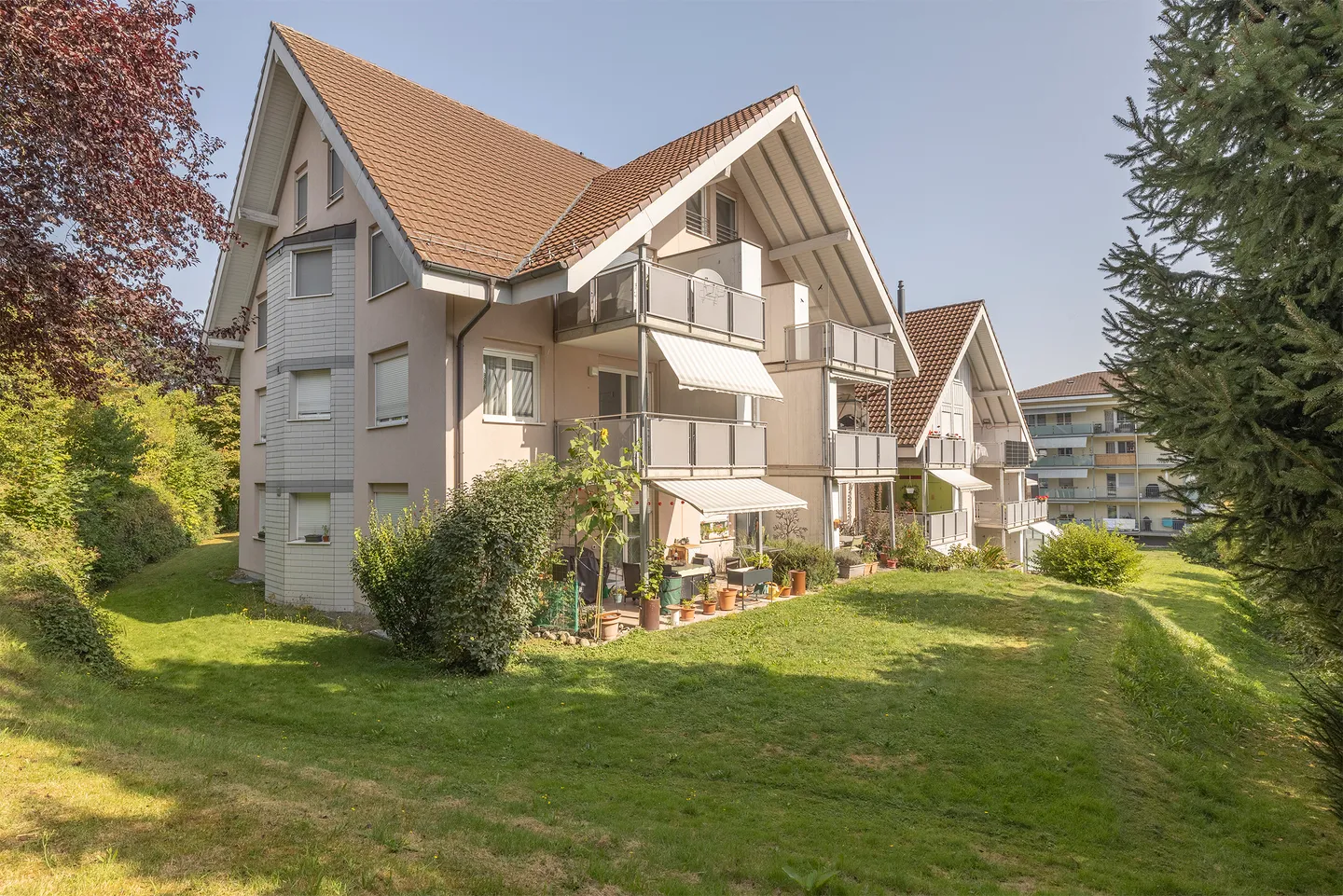 Charming Maisonette Apartment - Laupen - Photo 1 of 10