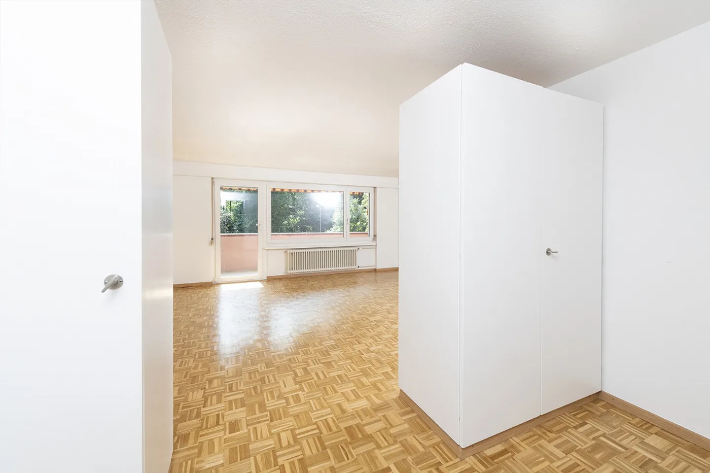 Spacious 3.5-room apartment in a quiet location in Glarus - Photo 1 of 7