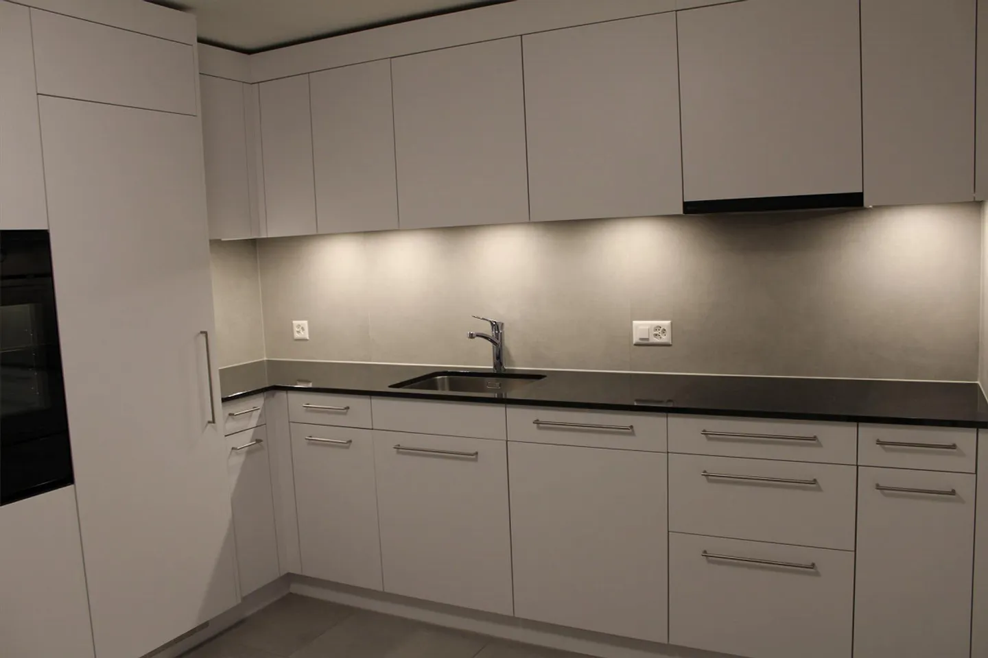Spacious 3.5-room apartment in a quiet location in Glarus - Photo 2 of 7