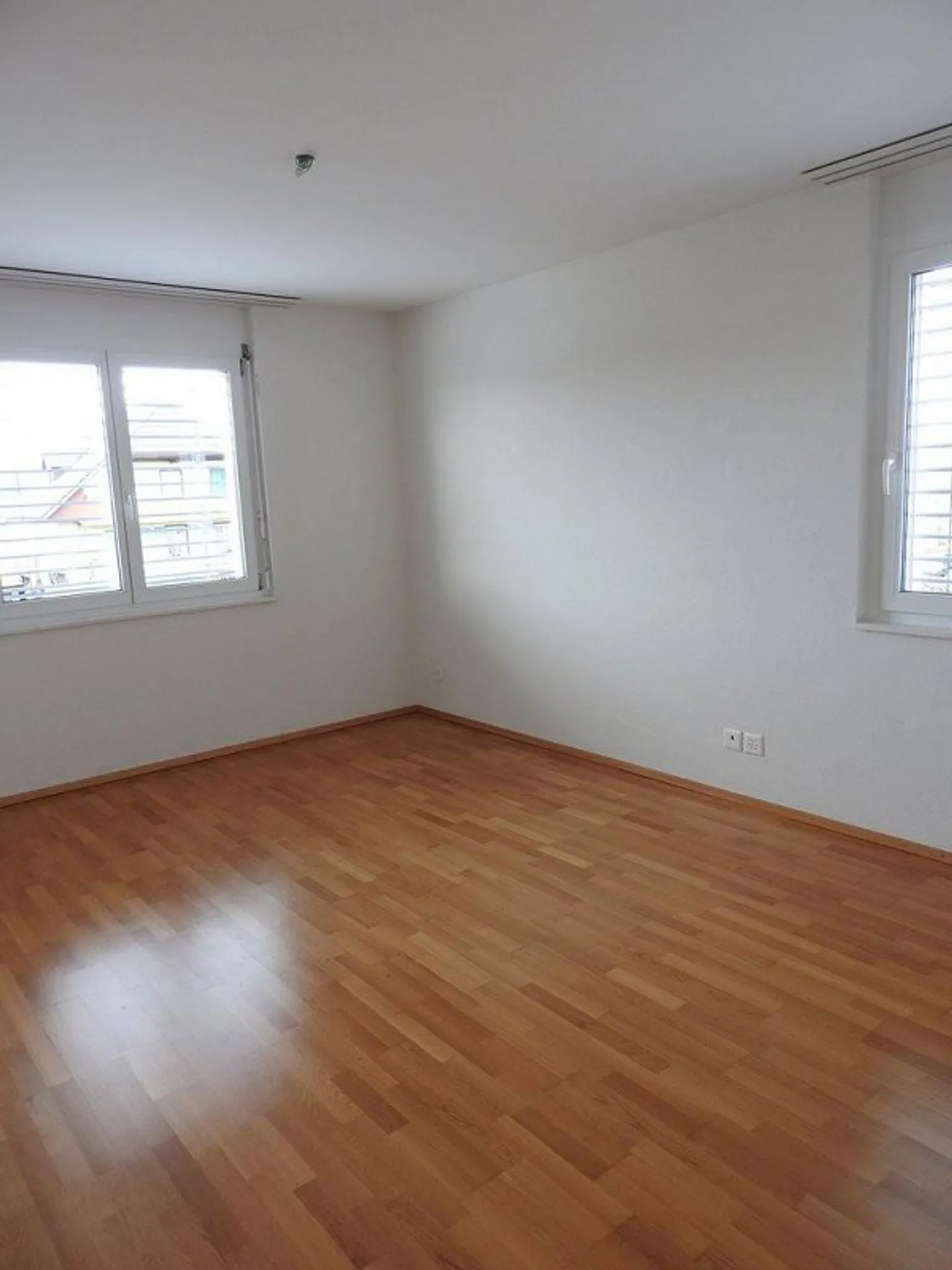 Casa della Felicità! Bell'appartamento di 4,5 stanze in una posizione tranquilla - Foto 8 di 8