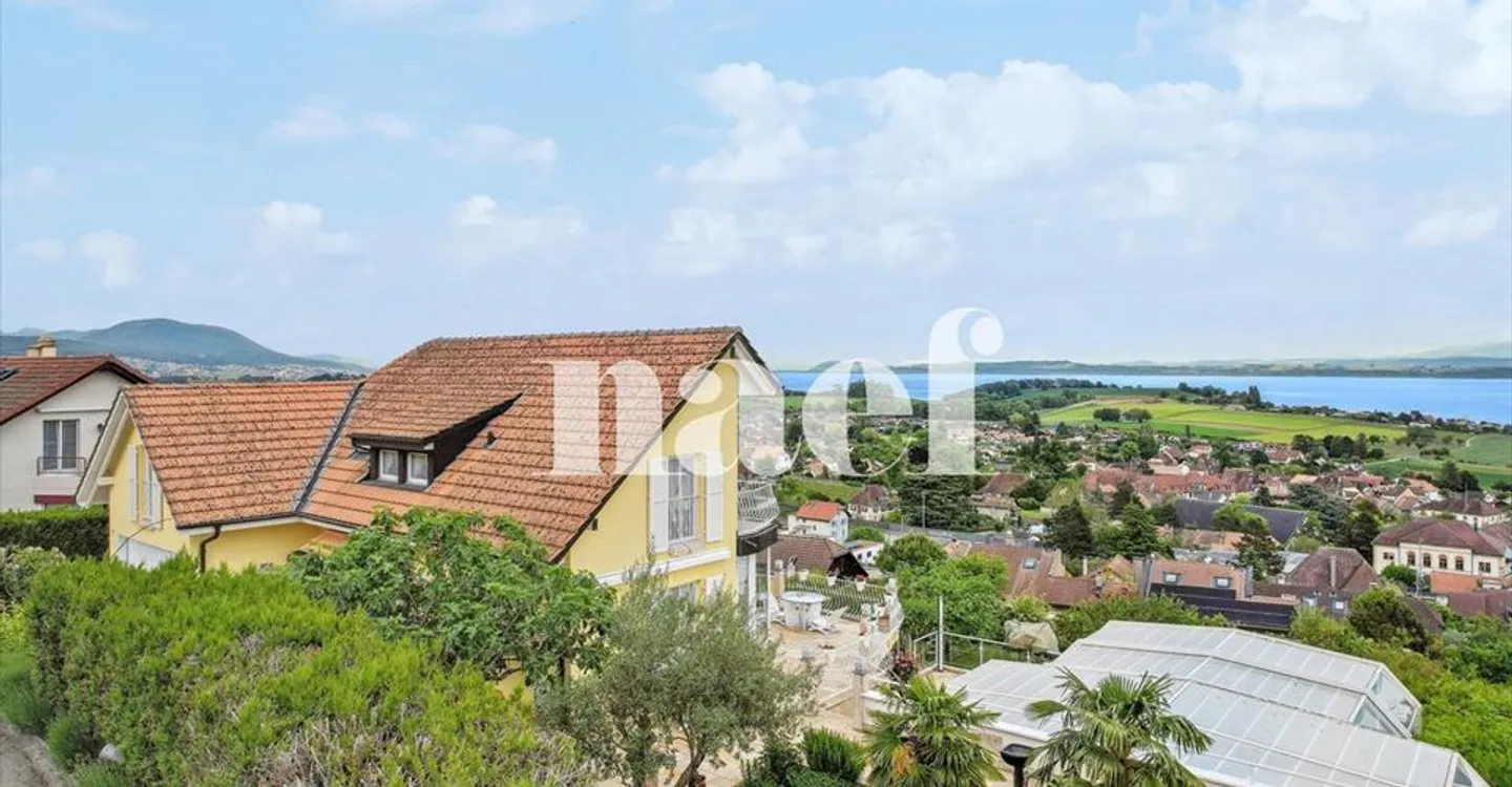 Luxuriöse Familienvilla - Foto 1 von 7