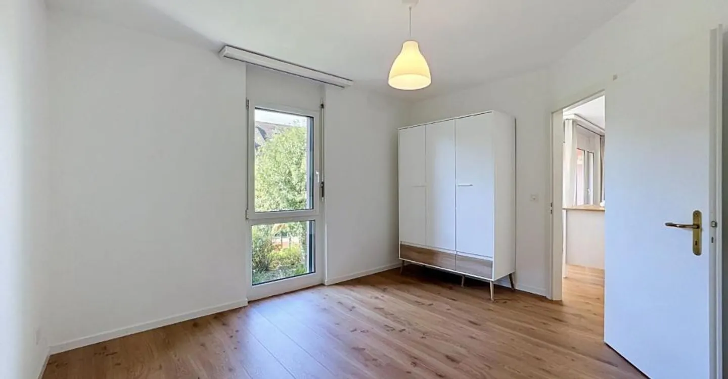 Renoviertes Appartement in Ecublens - Foto 8 von 10