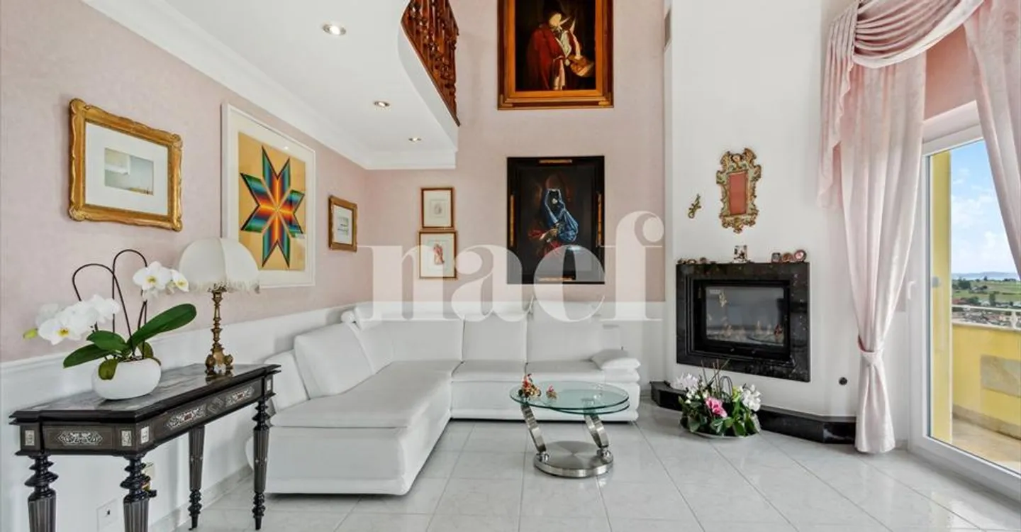 Luxuriöse Familienvilla - Foto 4 von 7