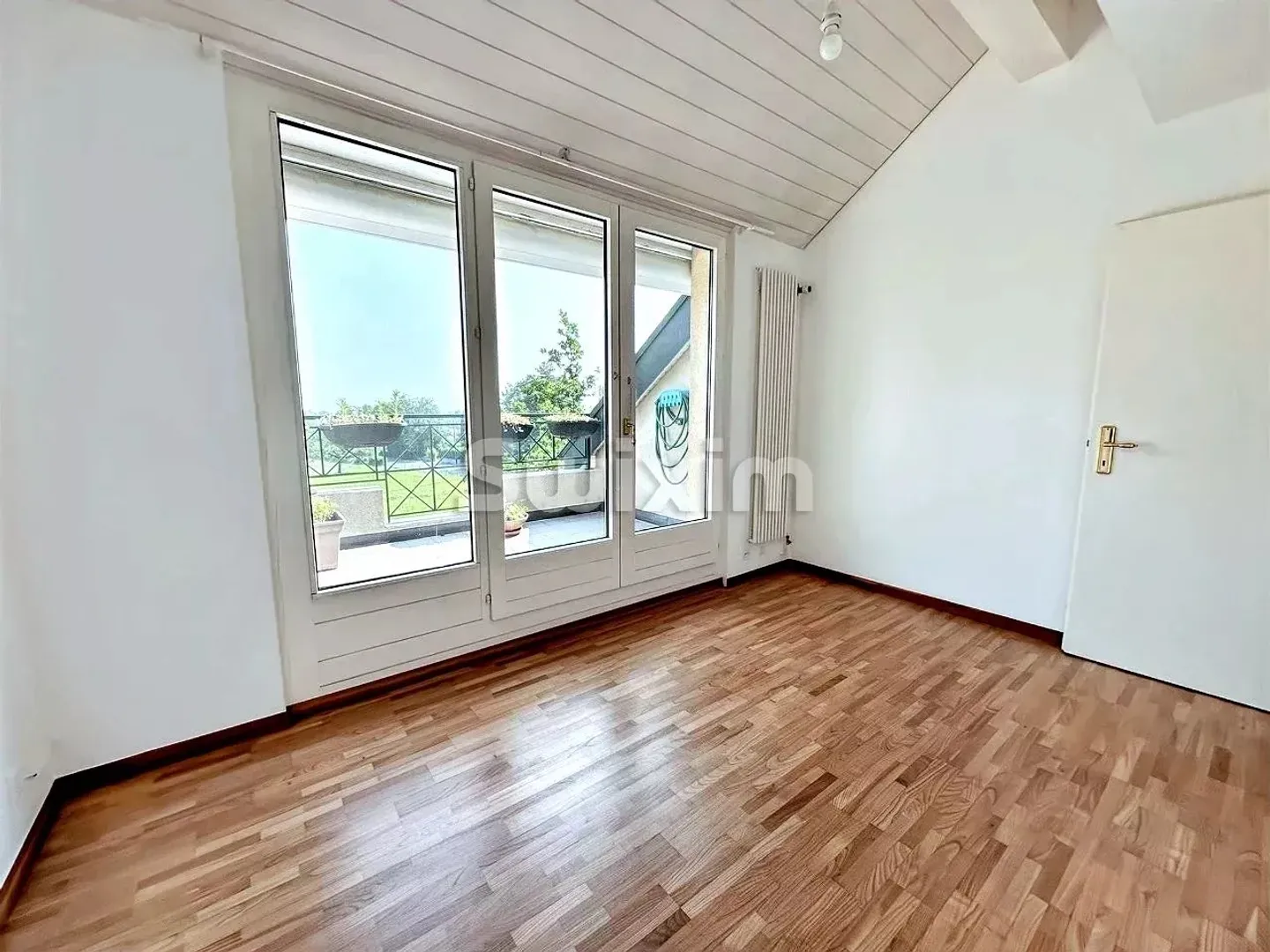 Attic 7 rooms - Photo 7 of 10