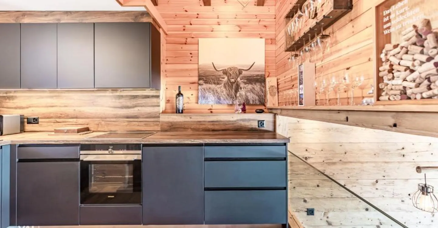 Alpine Dream Home with Unobstructed View - Photo 7 of 12